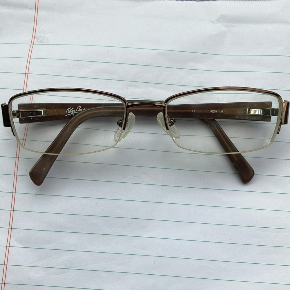 Olay Cassini eye glasses